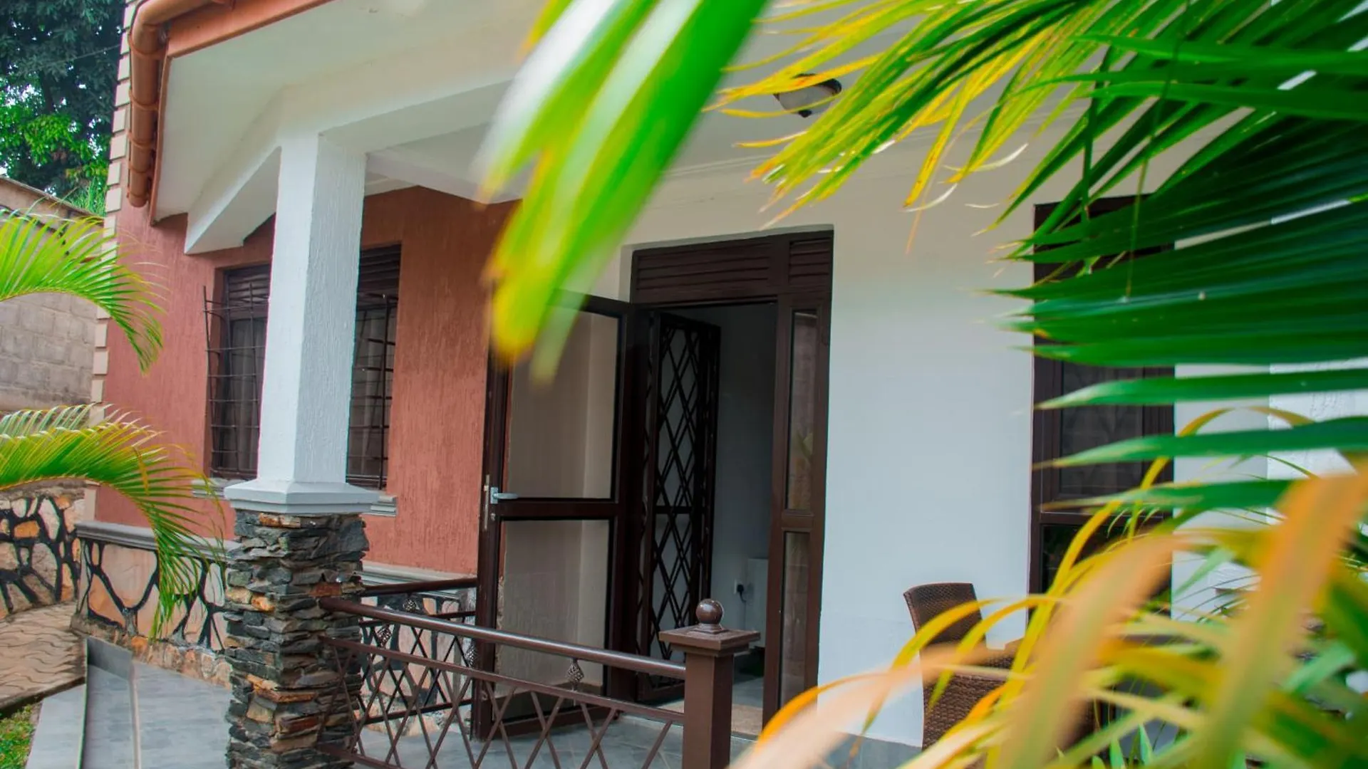 Apartment Travel Sanctuary Residence-Luxury1 Kampala Uganda